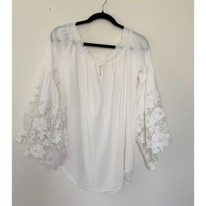 Muche muchette  Off Shoulder Top One Size White Lace Bell Sleeves Pre-owned